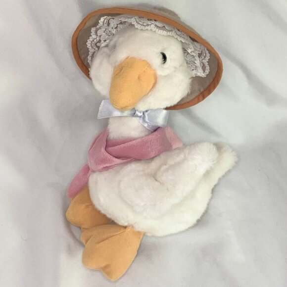 Vintage 1988 Applause Mother Goose Plush 12” Rattle #15325 – Bonnet & Shawl - Picture 14 of 15